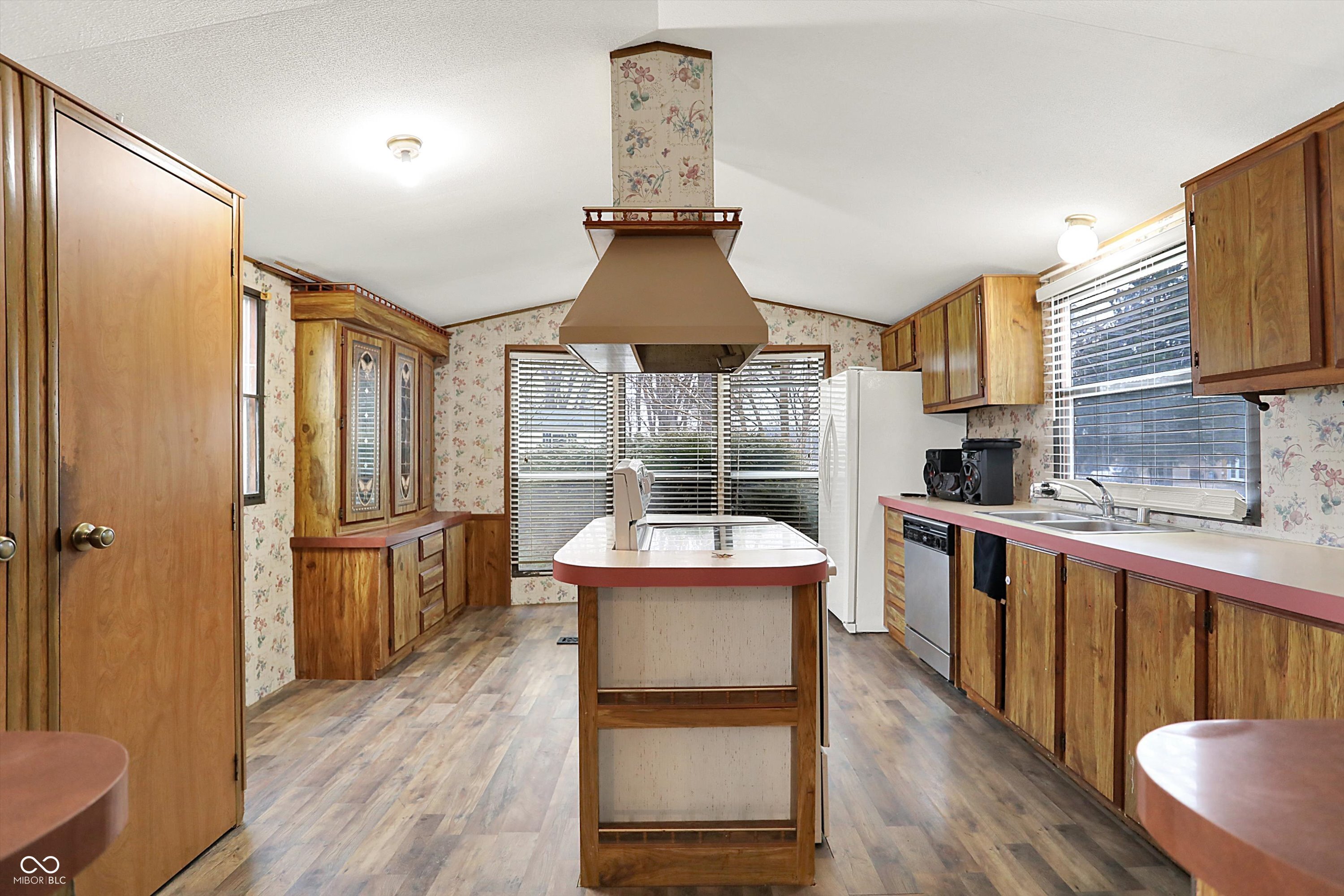 120 North Manifold Street Ingalls, IN 46048 - Photo 12 of 35