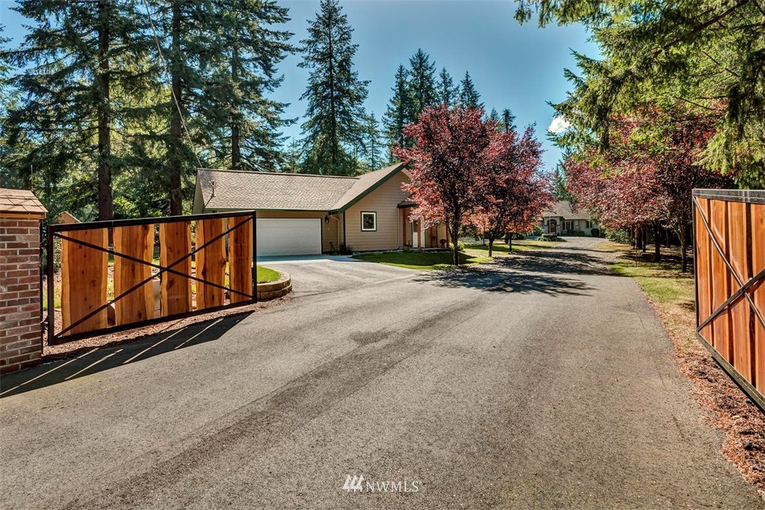 25505 Southeast Issaquah-Fall City Road Issaquah, WA 98029 - Photo 1 of 25 Gallery Image 1