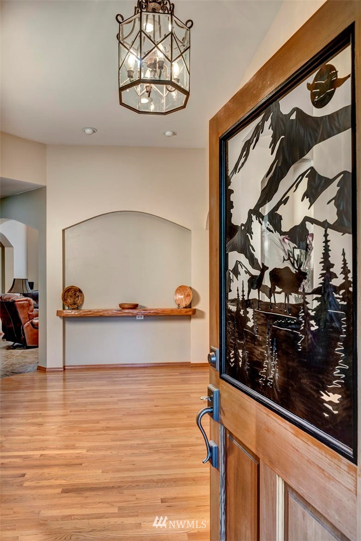 25505 Southeast Issaquah-Fall City Road Issaquah, WA 98029 - Photo 3 of 25 Gallery Image 3