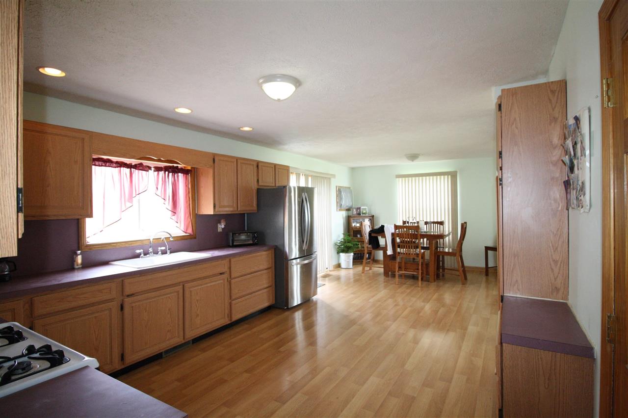 5386 West Polk Road Alma, MI 48801 - Photo 8 of 26 1860654-7.JPG