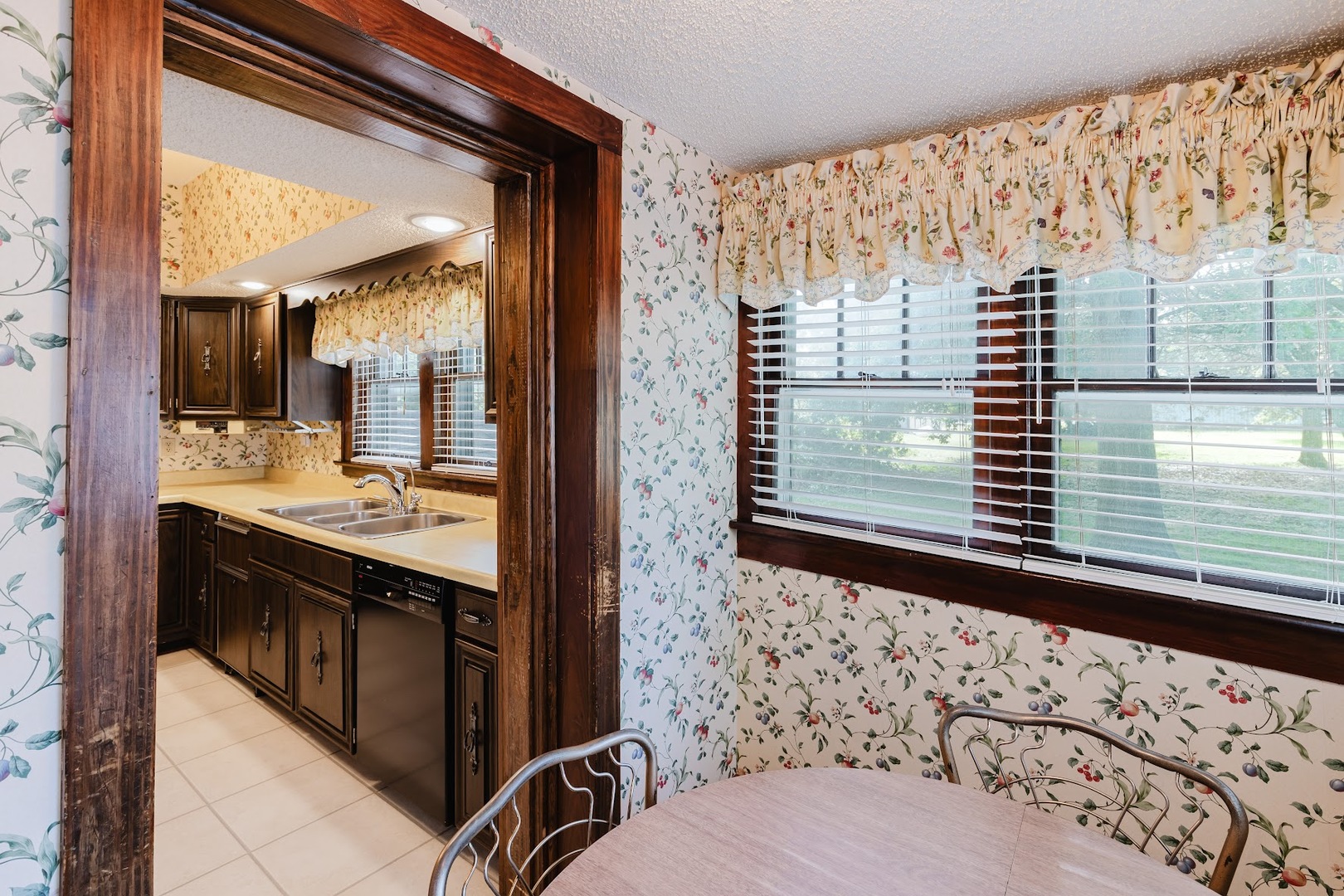 207 South Maple Street Cambria, IL 62915 - Photo 19 of 65
