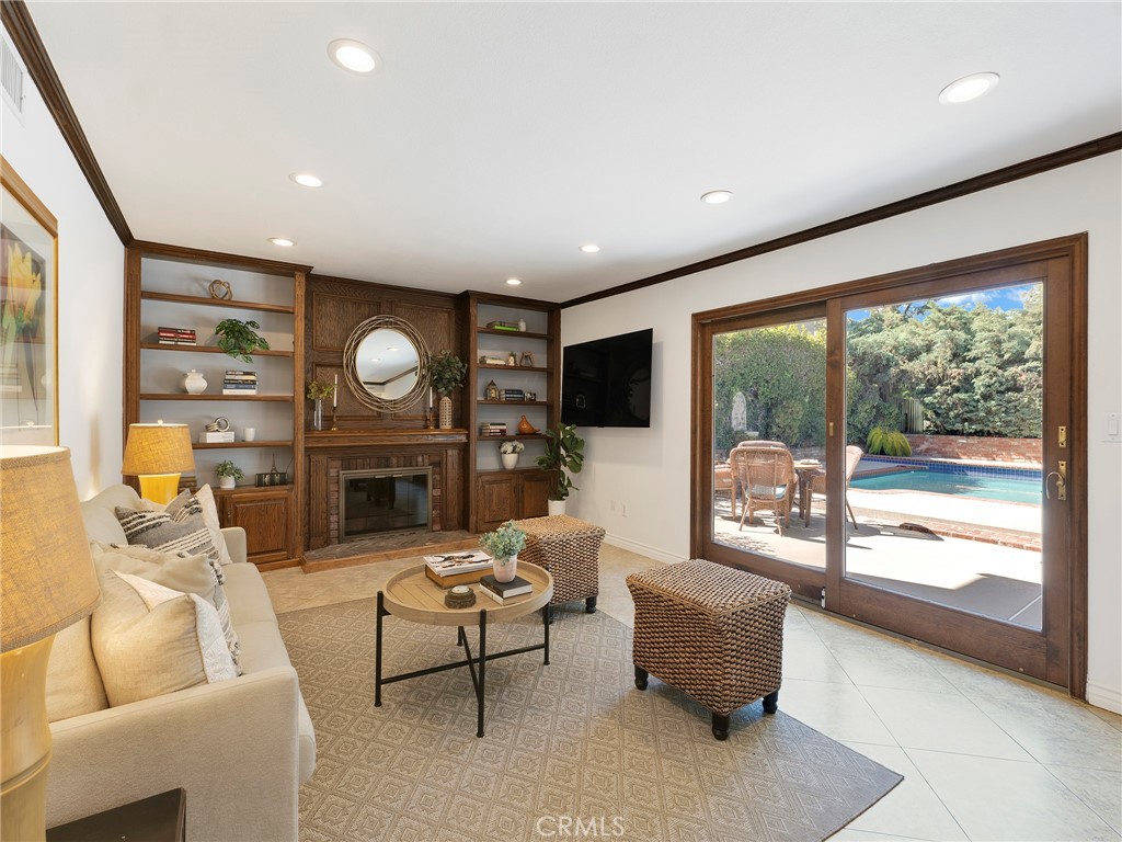 19207 Olympia Street Porter Ranch, CA 91326 - Photo 10 of 44
