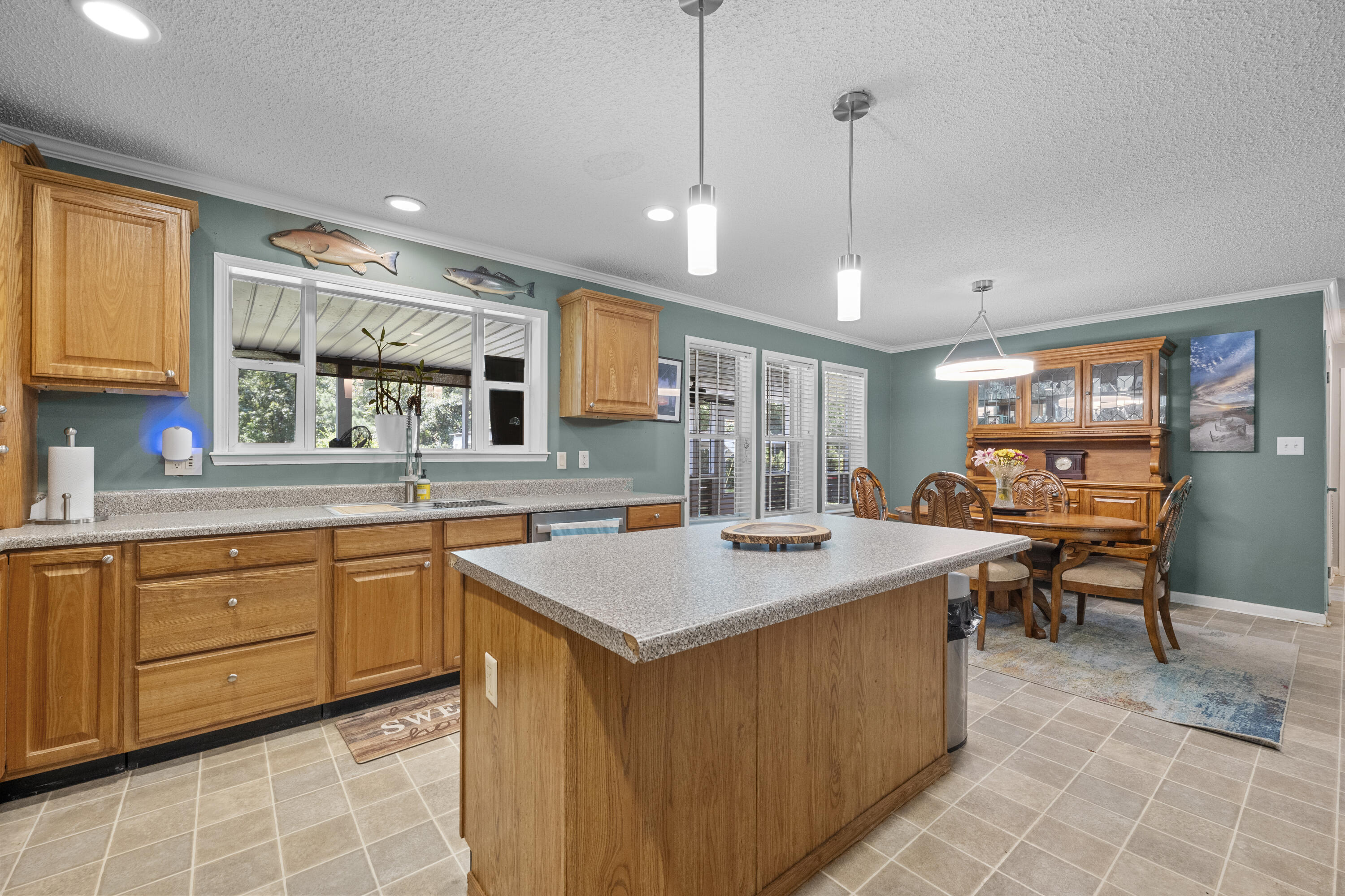 1893 Highway 6 Pinopolis, SC 29469 - Photo 7 of 14 Kitchen