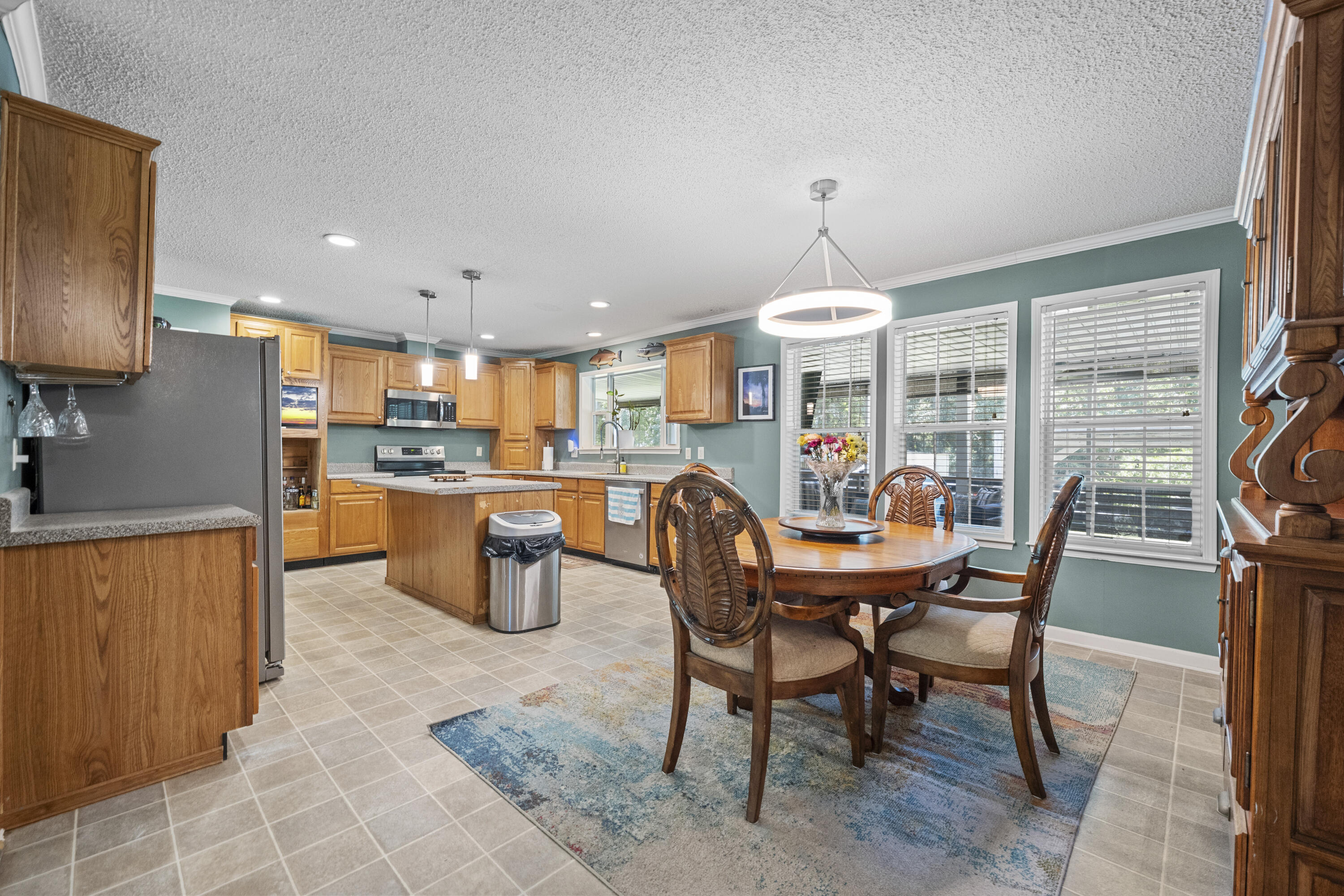 1893 Highway 6 Pinopolis, SC 29469 - Photo 8 of 14 Kitchen