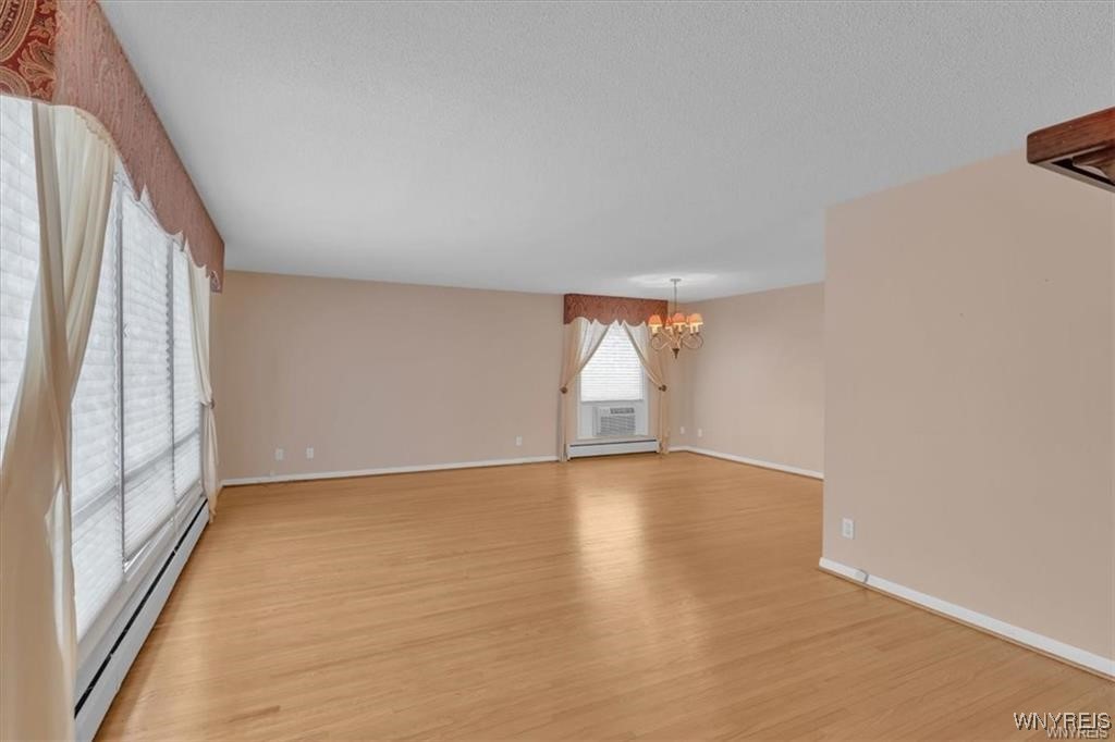 116 Segsbury Road Amherst, NY 14221 - Photo 8 of 38