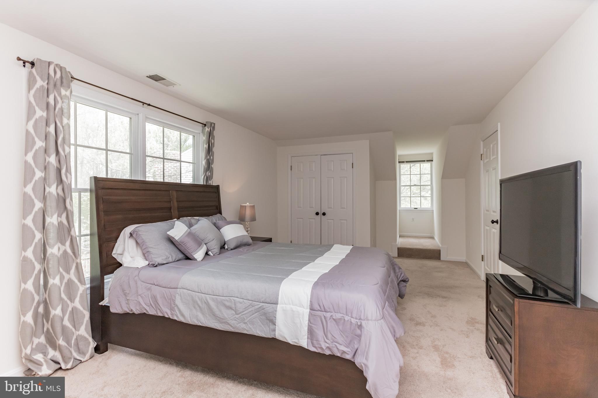 9719 Deep Smoke Columbia, MD 21046 - Photo 13 of 33