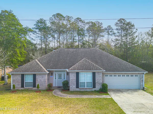 $299,000 | 7322 Analii Street, Diamondhead, MS 39525