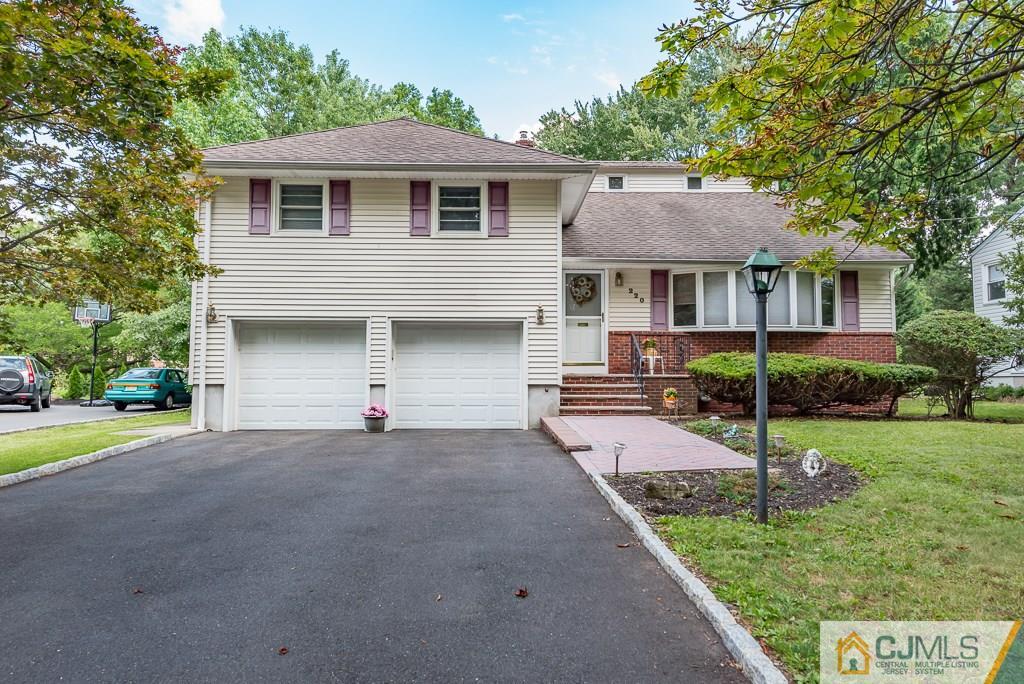 220 Denman Road Cranford, NJ 07016 - Photo 1 of 25 Gallery Image 1