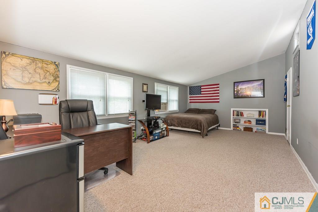 220 Denman Road Cranford, NJ 07016 - Photo 19 of 25 Gallery Image 19