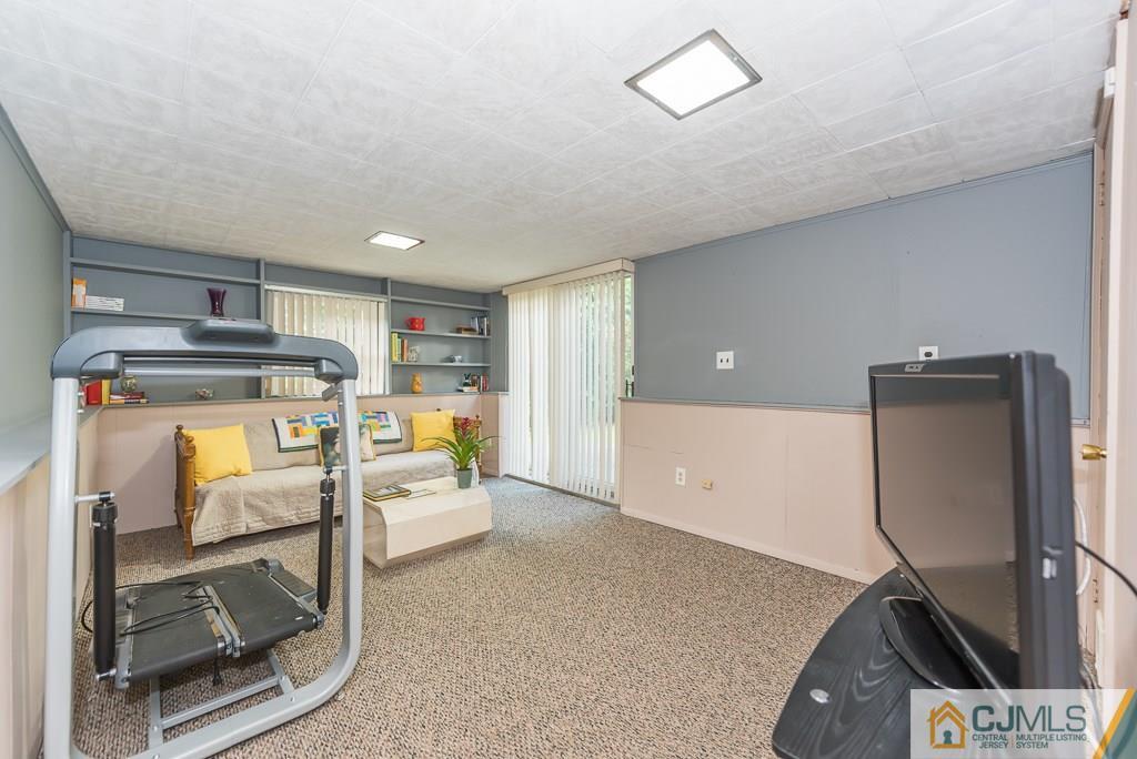 220 Denman Road Cranford, NJ 07016 - Photo 21 of 25 Gallery Image 21