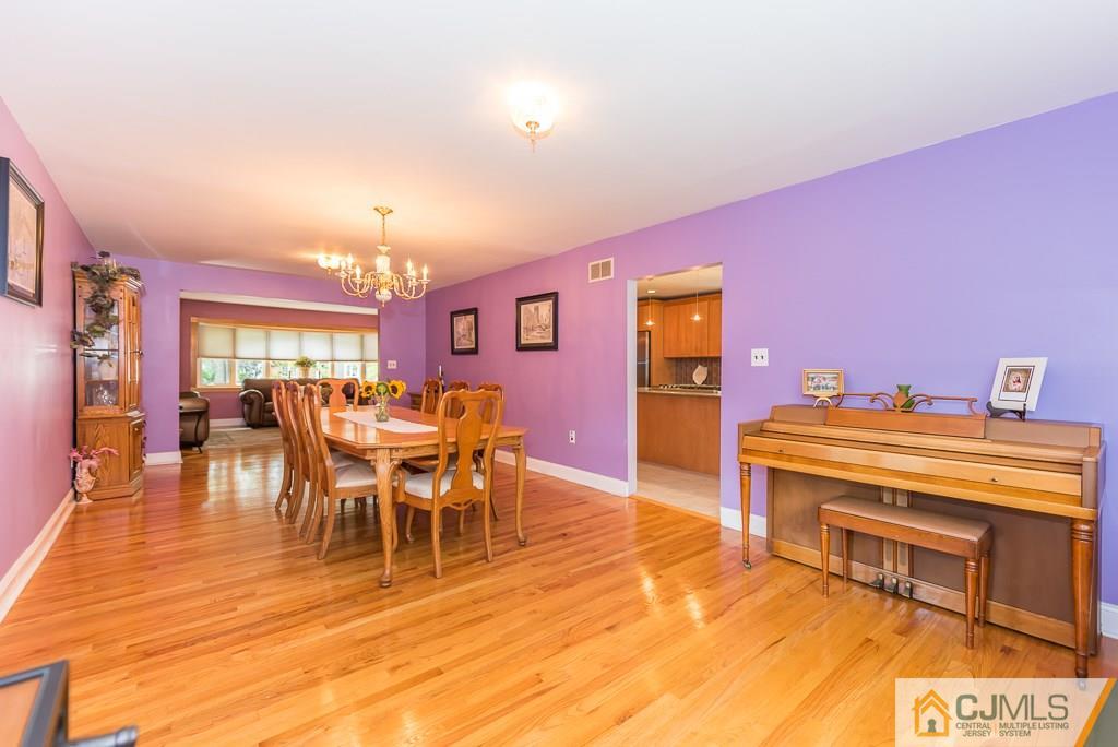 220 Denman Road Cranford, NJ 07016 - Photo 7 of 25 Gallery Image 7