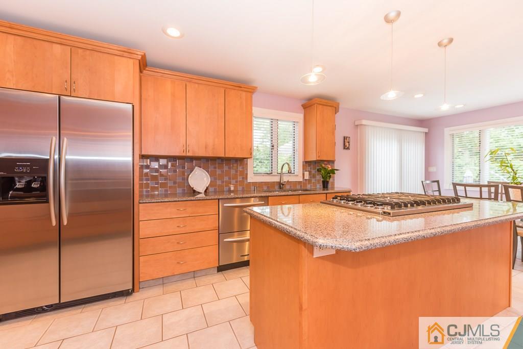 220 Denman Road Cranford, NJ 07016 - Photo 9 of 25 Gallery Image 9