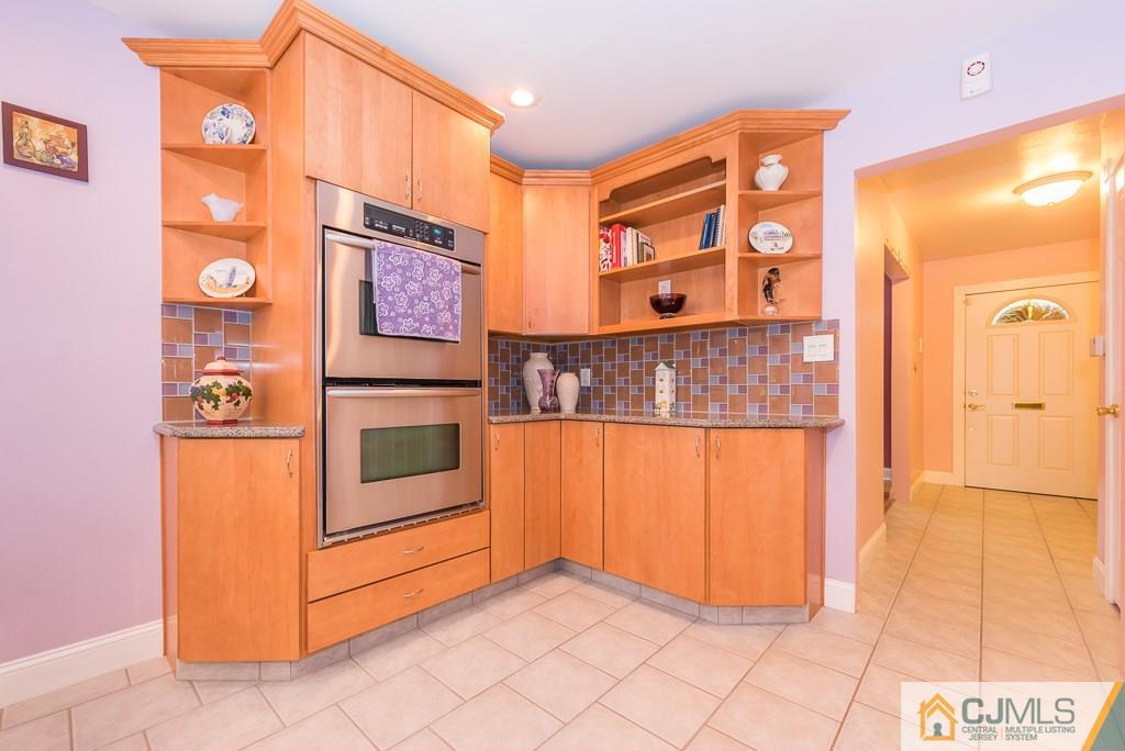 220 Denman Road Cranford, NJ 07016 - Photo 10 of 25 Gallery Image 10