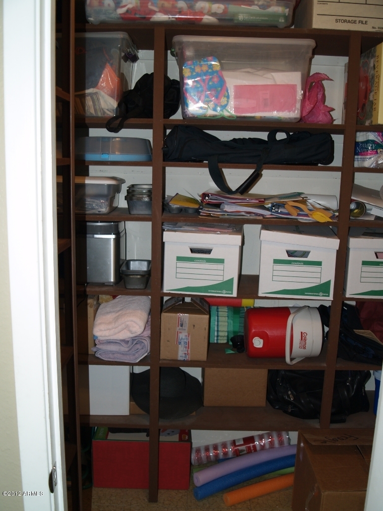 3826 West Dalphin Road Phoenix, AZ 85051 - Photo 13 of 22 Master Closet 2nd