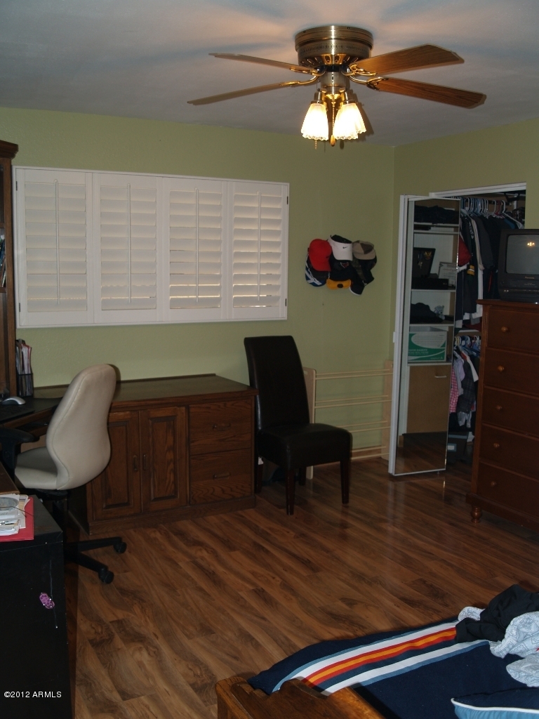 3826 West Dalphin Road Phoenix, AZ 85051 - Photo 15 of 22 Bedroom 2