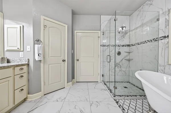 $649,900 | 225 Skipper Jack Drive, Montgomery, TX 77316