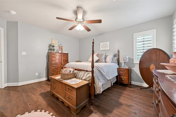 $649,900 | 225 Skipper Jack Drive, Montgomery, TX 77316