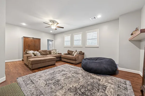 $649,900 | 225 Skipper Jack Drive, Montgomery, TX 77316