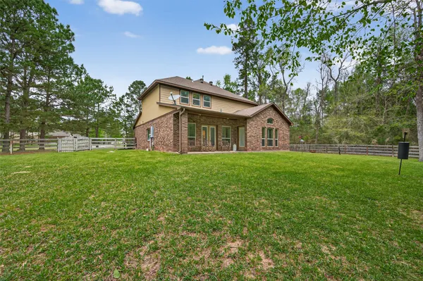 $649,900 | 225 Skipper Jack Drive, Montgomery, TX 77316