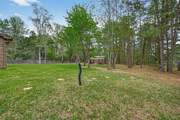 $649,900 | 225 Skipper Jack Drive, Montgomery, TX 77316