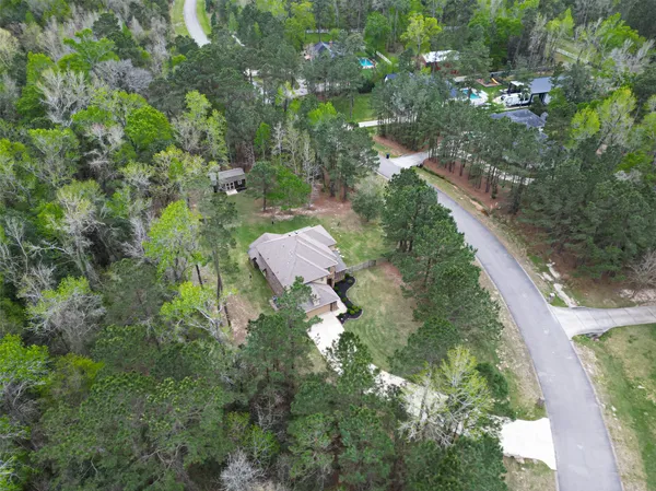 $649,900 | 225 Skipper Jack Drive, Montgomery, TX 77316