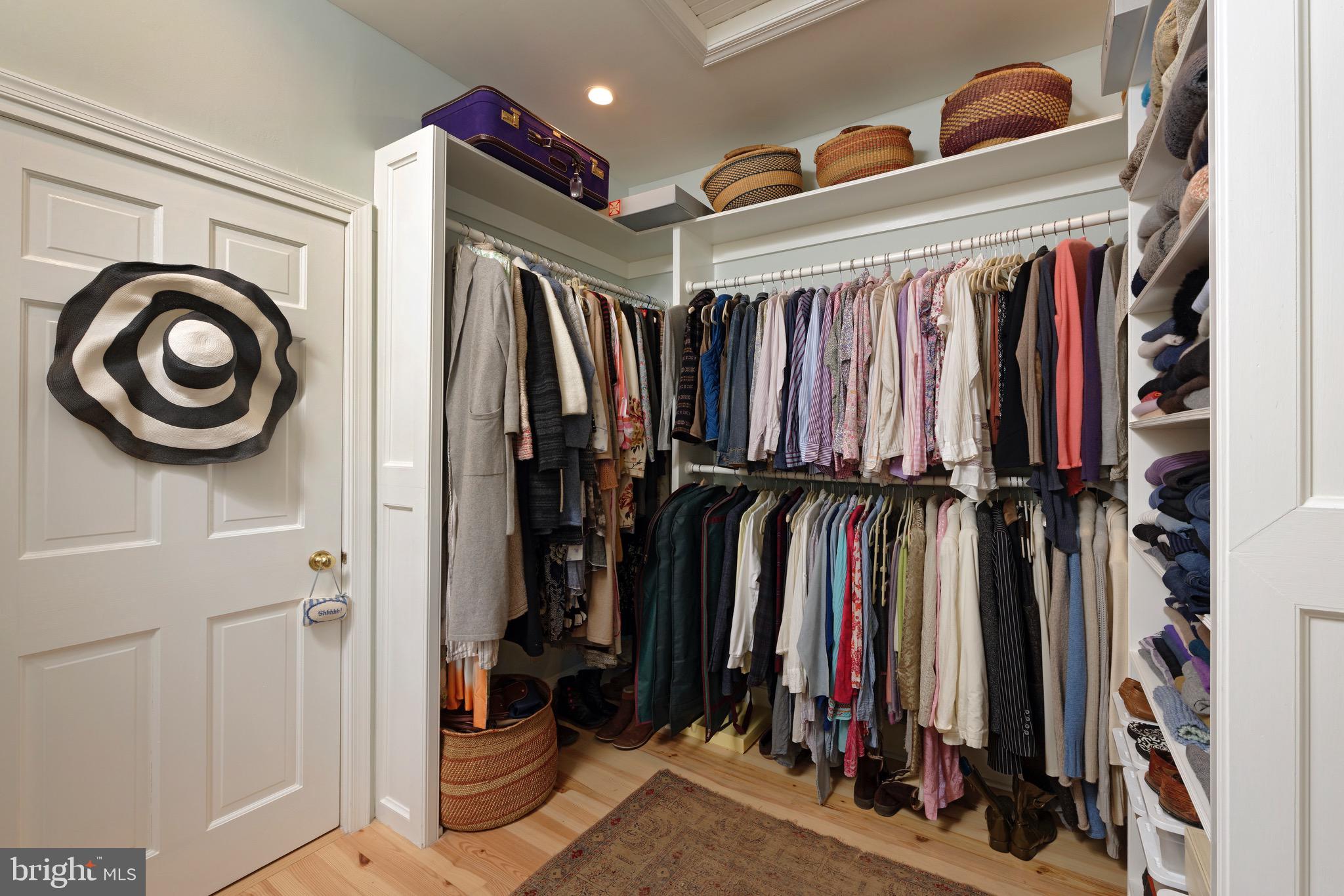 21896 Pot House Road Middleburg, VA 20117 - Photo 14 of 70 Master Bedroom Walk-in closet