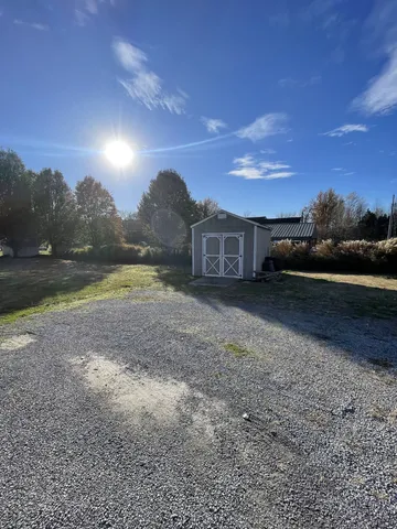 a view of outdoor space with city view