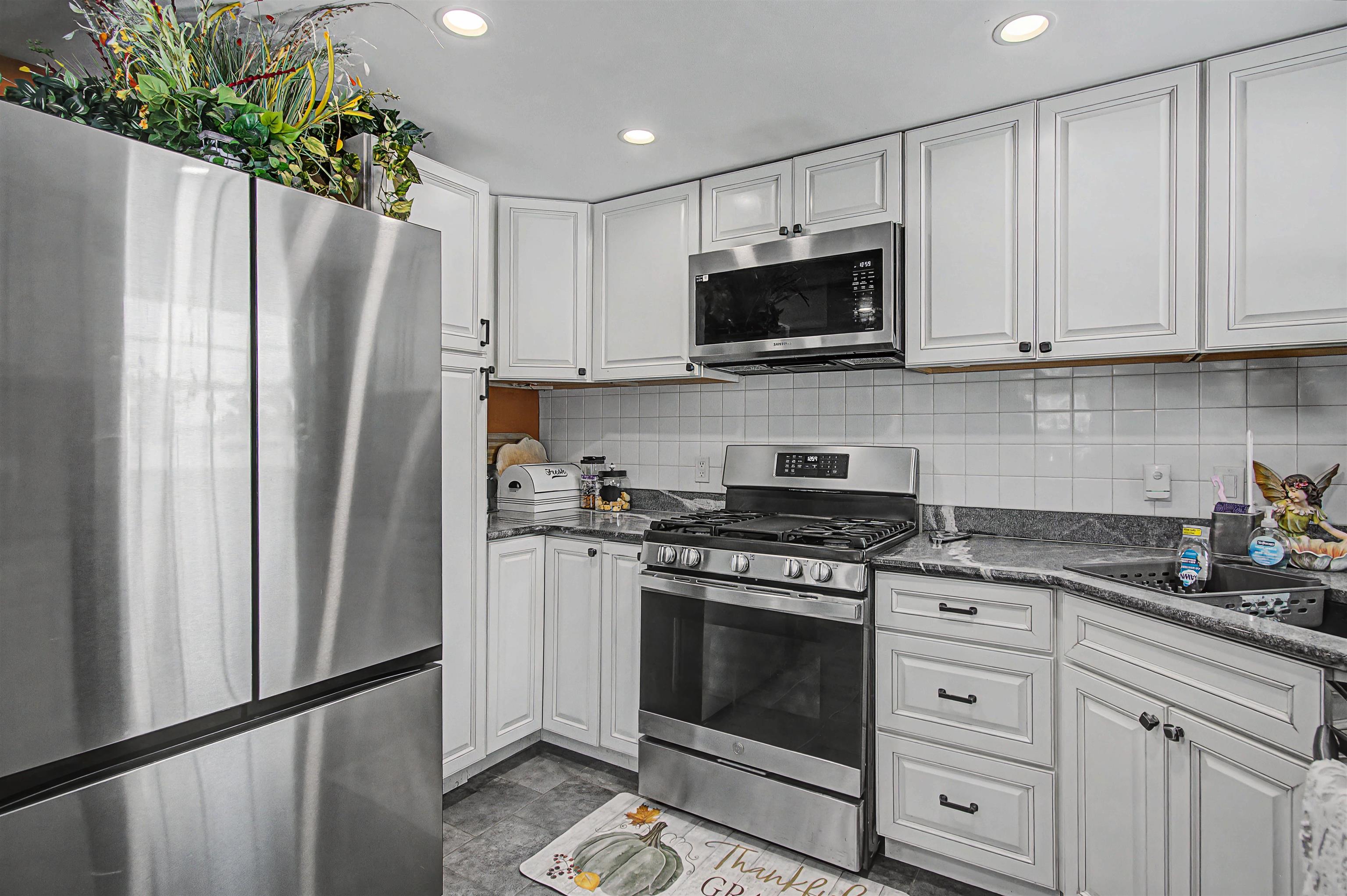 1572 Chandler Road Berlin, VT 05663 - Photo 11 of 53