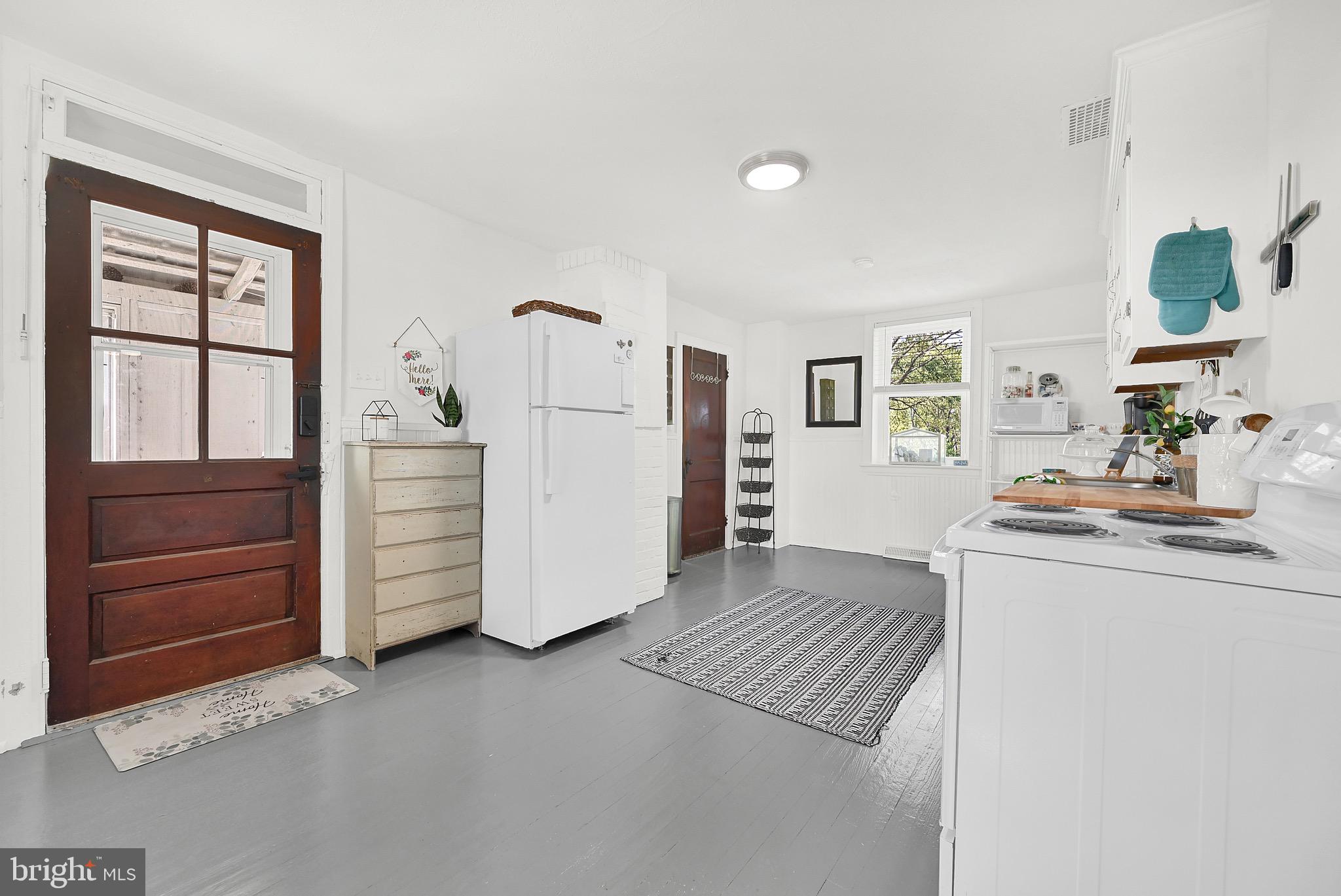 129 Schottie Road Littlestown, PA 17340 - Photo 9 of 35 Gallery Image 9