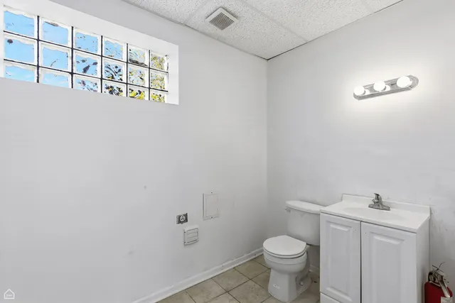 $715,000 | 6121 West Belmont Avenue, Chicago, IL 60634