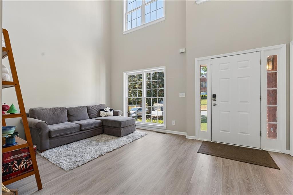2775 Factor Walk Boulevard Suwanee, GA 30024 - Photo 4 of 58