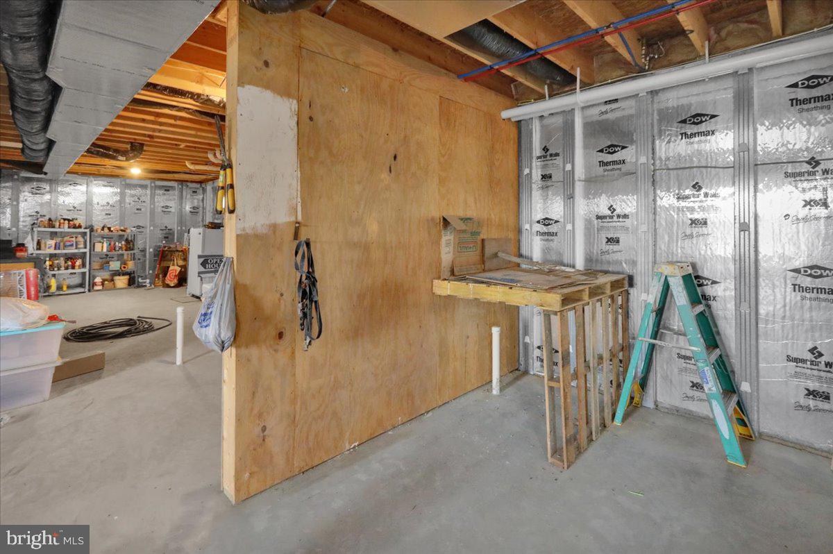 132 Strausser Road Hamburg, PA 19526 - Photo 29 of 67 a view of a room with gym equipment