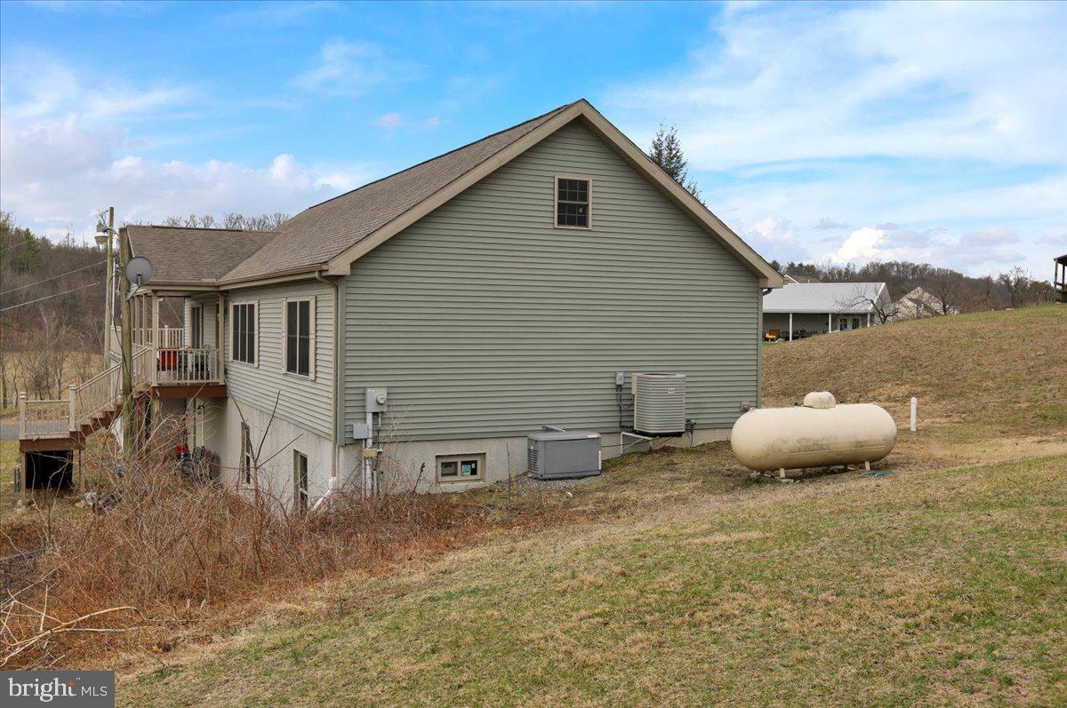 132 Strausser Road Hamburg, PA 19526 - Photo 42 of 67 a front view of a house with a yard