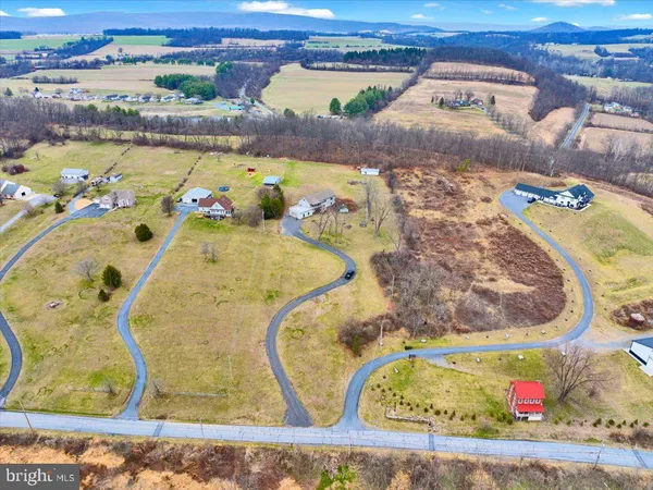 $489,000 | 132 Strausser Road, Hamburg, PA 19526