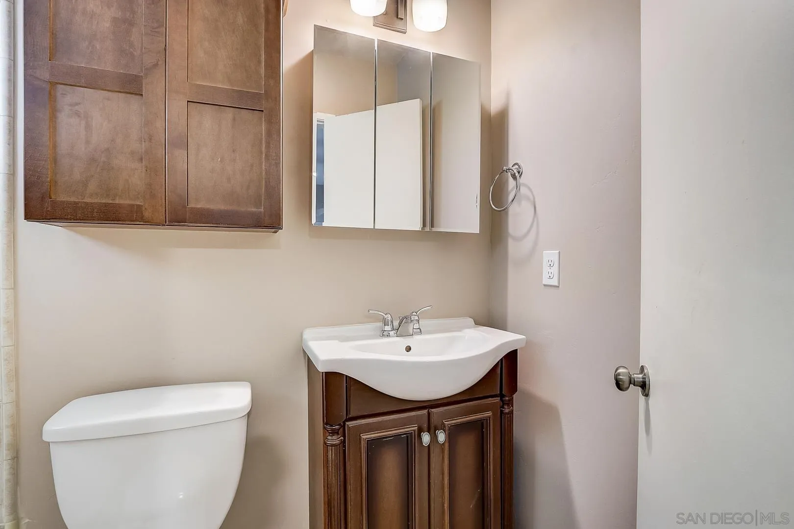 9616 Hume Road Santee, CA 92071 - Photo 17 of 25 Gallery Image 17