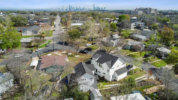 $3,200 | 4502 Banister Lane, Unit B, Austin, TX 78745