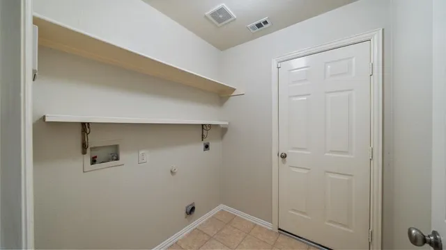 a hallway with closet