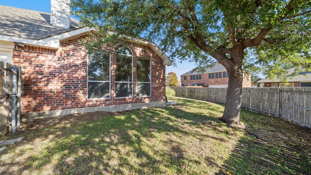 8014 Wilmington Drive Rowlett, TX 75089 - Photo 14 of 17