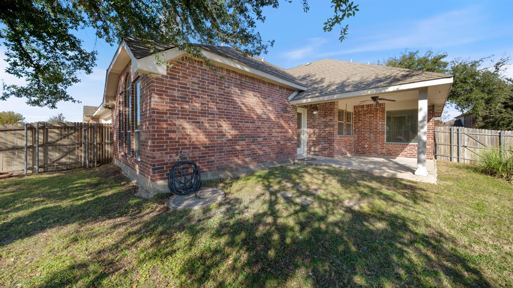 8014 Wilmington Drive Rowlett, TX 75089 - Photo 15 of 17
