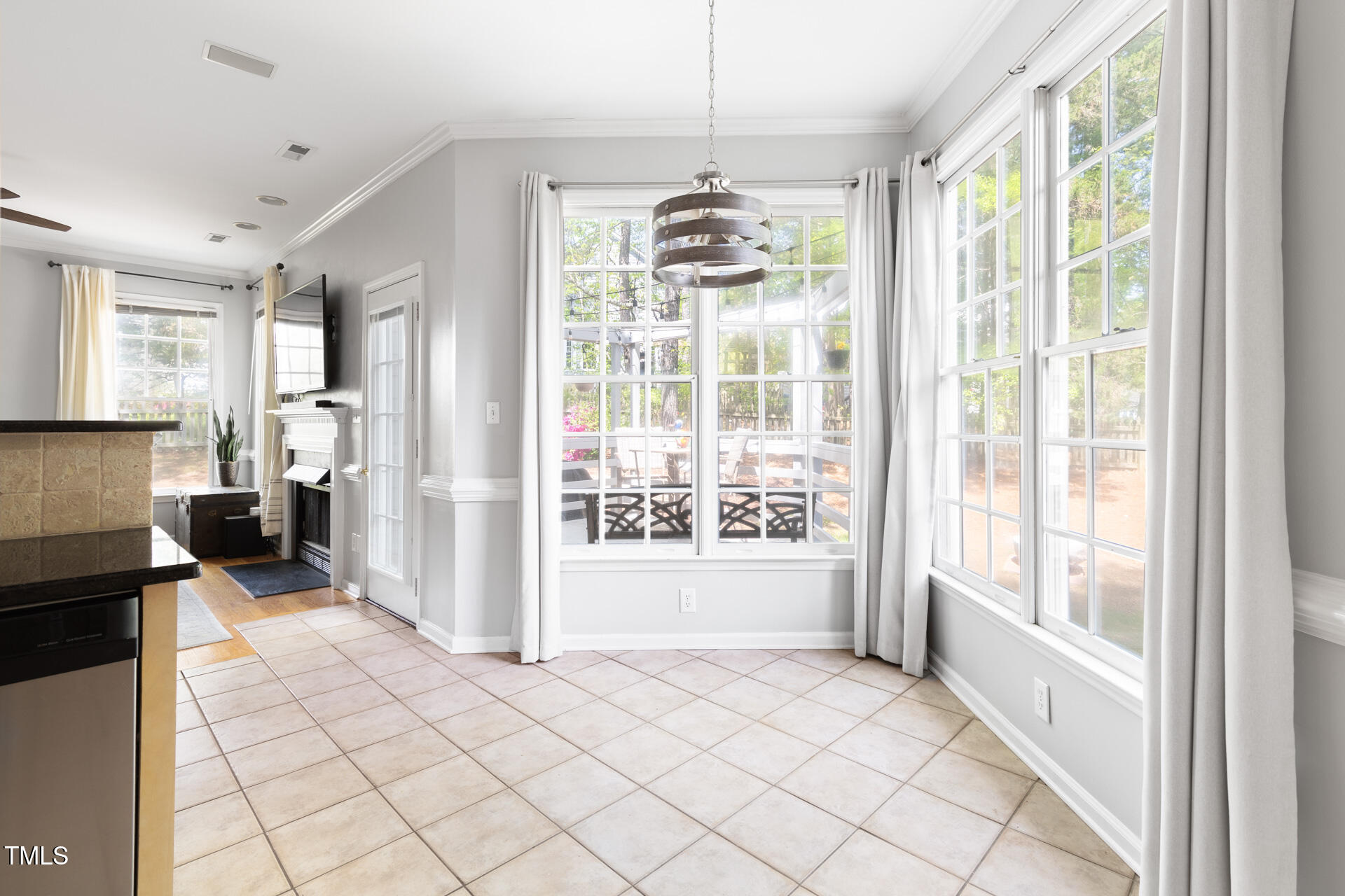 7 Wythebrook Lane Durham, NC 27713 - Photo 13 of 34 a view of a kitchen with a stove