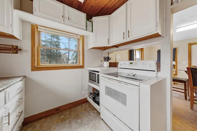 $104,900 | 1114 North Prairie Avenue, Fairmont, MN 56031