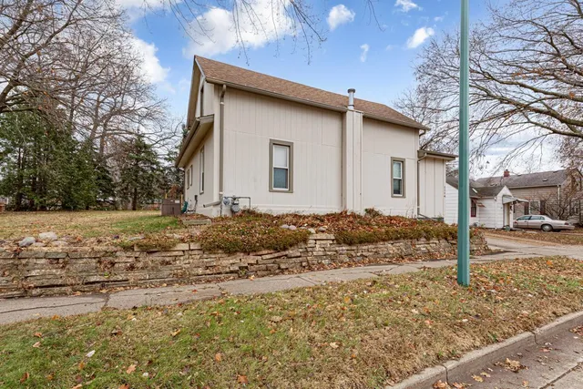 $104,900 | 1114 North Prairie Avenue, Fairmont, MN 56031