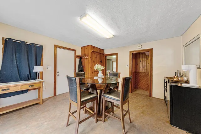 $104,900 | 1114 North Prairie Avenue, Fairmont, MN 56031