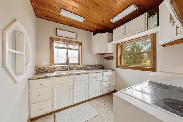 $104,900 | 1114 North Prairie Avenue, Fairmont, MN 56031