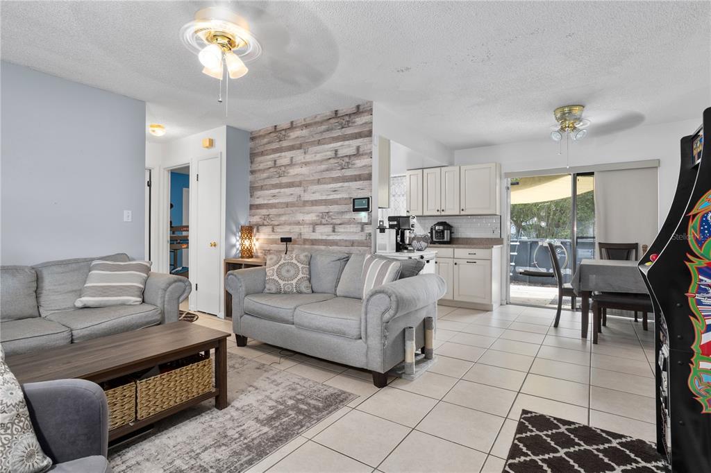 10020 Arbor Ridge Trail Orlando, FL 32817 - Photo 3 of 17