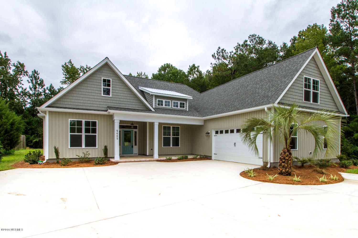 5665 Greenville Loop Road Wilmington, NC 28409 - Photo 1 of 7 5665 Greenville Loop Rd-large-001-3-Fron