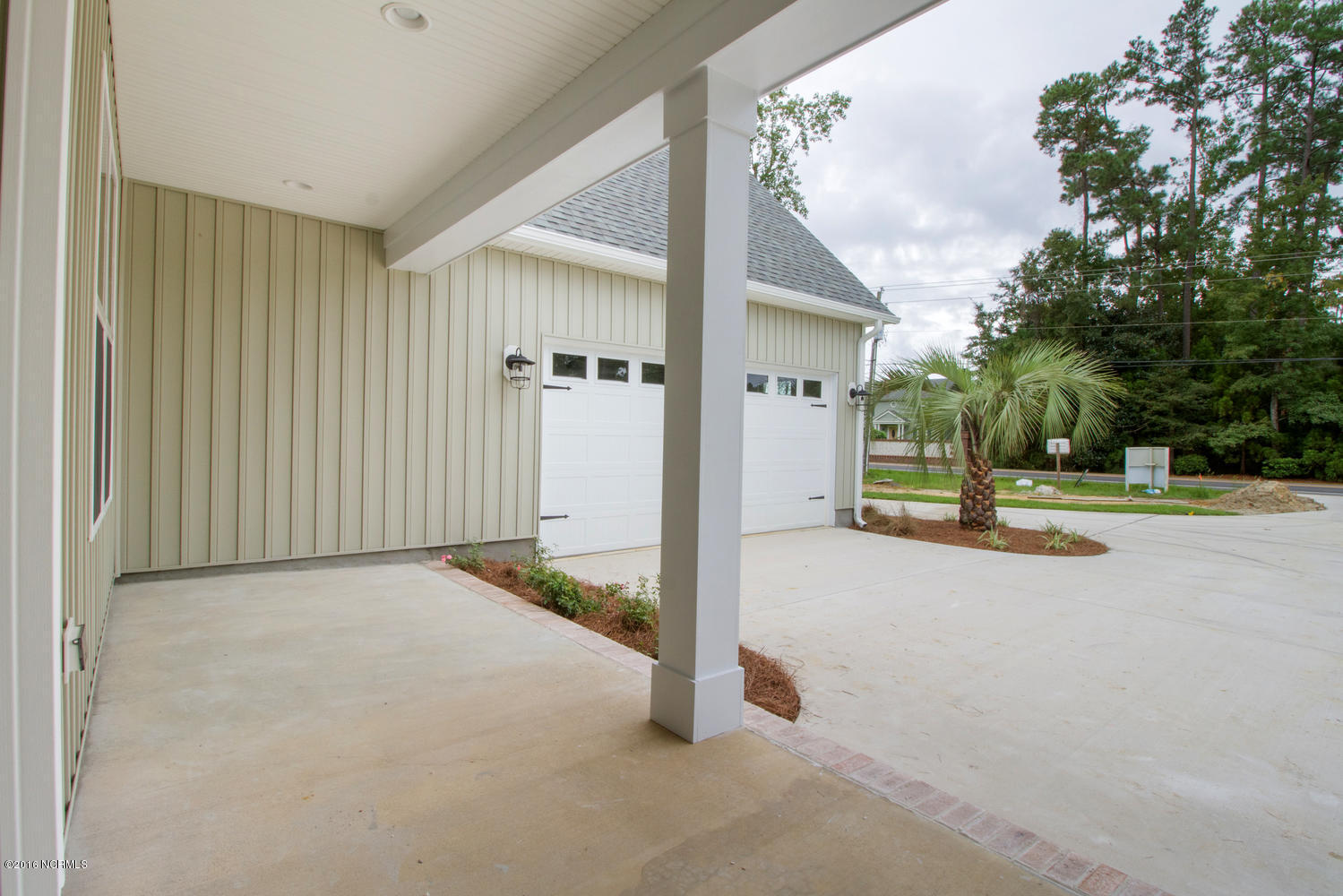5665 Greenville Loop Road Wilmington, NC 28409 - Photo 3 of 7 5665 Greenville Loop Rd-large-003-7-Fron