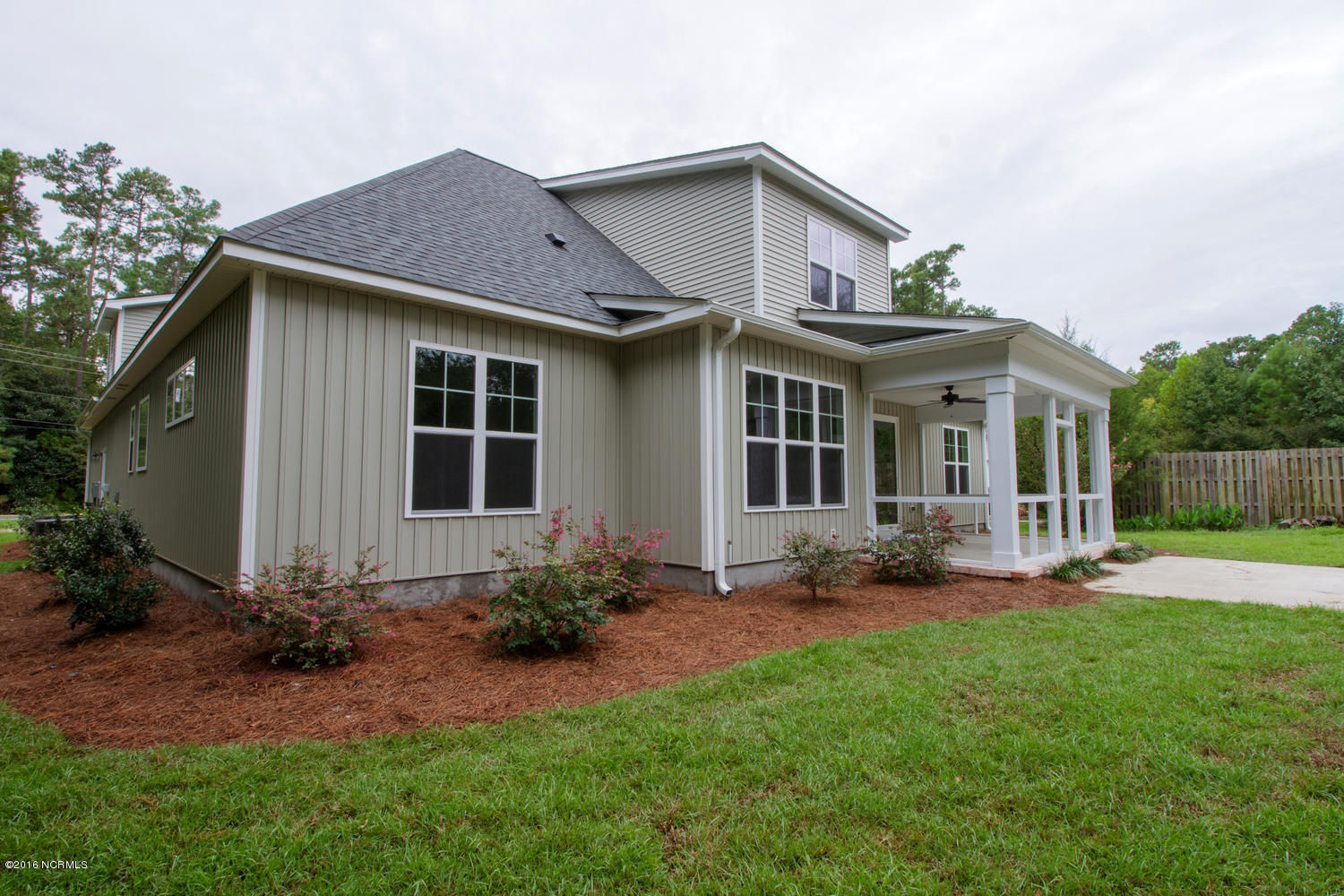 5665 Greenville Loop Road Wilmington, NC 28409 - Photo 7 of 7 5665 Greenville Loop Rd-large-007-6-Rear
