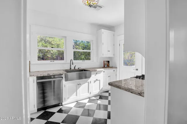 $1,299,000 | 515 West Lynwood Street, Phoenix, AZ 85003