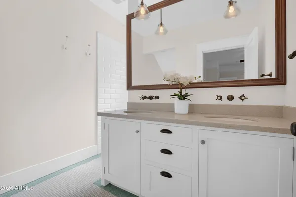 $1,175,000 | 515 West Lynwood Street, Phoenix, AZ 85003